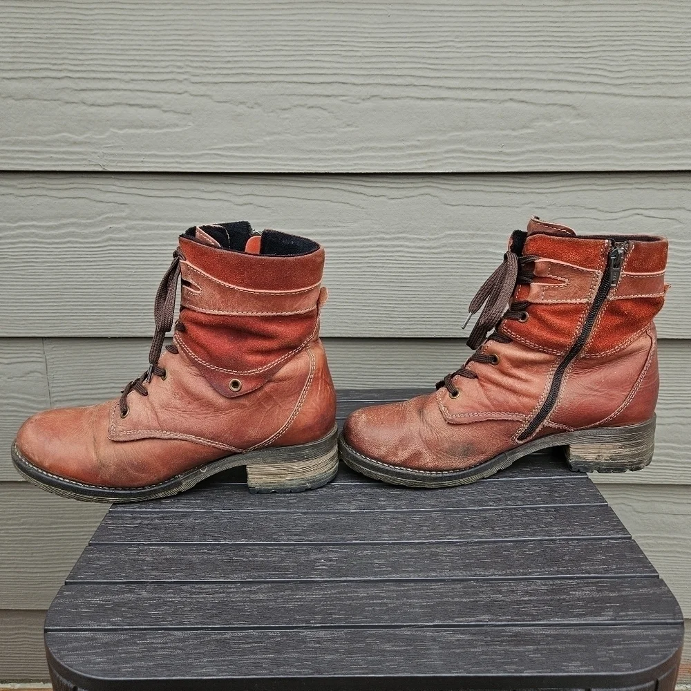 Dromedaris Kara Lace Up Red Leather Combat Moto Boots Women's Size 9.5-10 EU 40